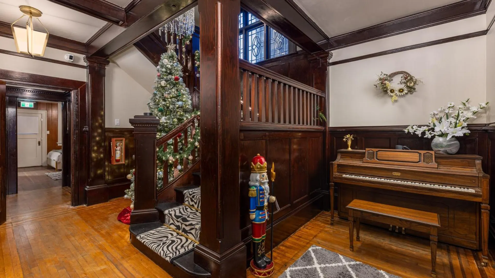 The Hunter House Bed And Breakfast Vancouver
