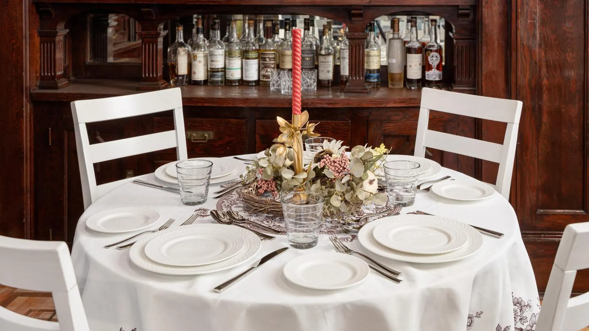 Bed & Breakfast The Hunter House Bed And Breakfast Vancouver Canada